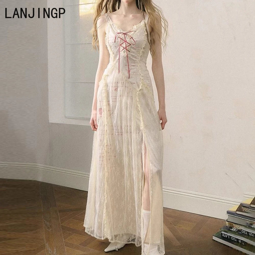 Light Luxury Galaxy Love Letter Skirt Light Luxury Hand Painted Lace French Suspender long dresses for women
Light Luxury Galaxy Love Letter Skirt Light Luxury Hand Painted Lace French Suspender long dresses for women
