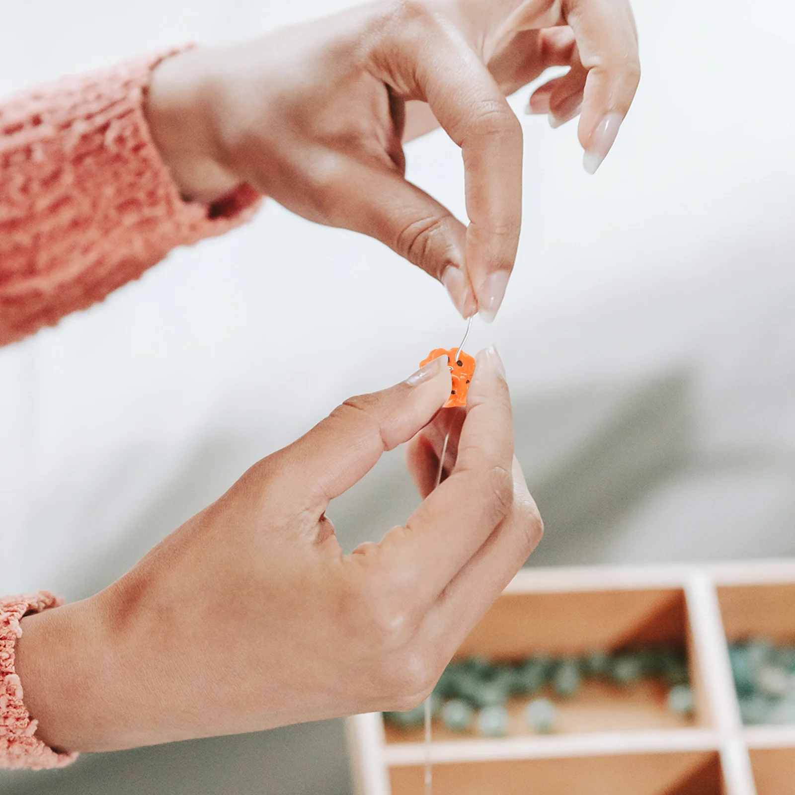 12 шт., подвески из смолы для еды, креативные миниатюрные ювелирные изделия, серьги «сделай сам», браслеты, брелки, подвески в форме еды
12 шт., подвески из смолы для еды, креативные миниатюрные ювелирные изделия, серьги «сделай сам», браслеты, брелки, подвески в форме еды