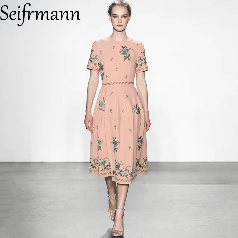 Seifrmann 2026 Summer Women's New Fashionable Round Neck Short Sleeve Embroidered Waist cinching Dress
Seifrmann 2026 Summer Women's New Fashionable Round Neck Short Sleeve Embroidered Waist cinching Dress