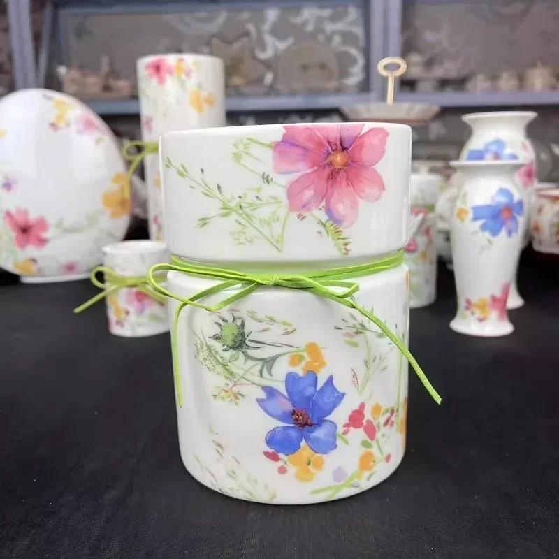 German Style Easter Tableware Infatuation Series Candlestick Egg Tray Household Vase Ceramic Decoration Banquet Accessories
German Style Easter Tableware Infatuation Series Candlestick Egg Tray Household Vase Ceramic Decoration Banquet Accessories