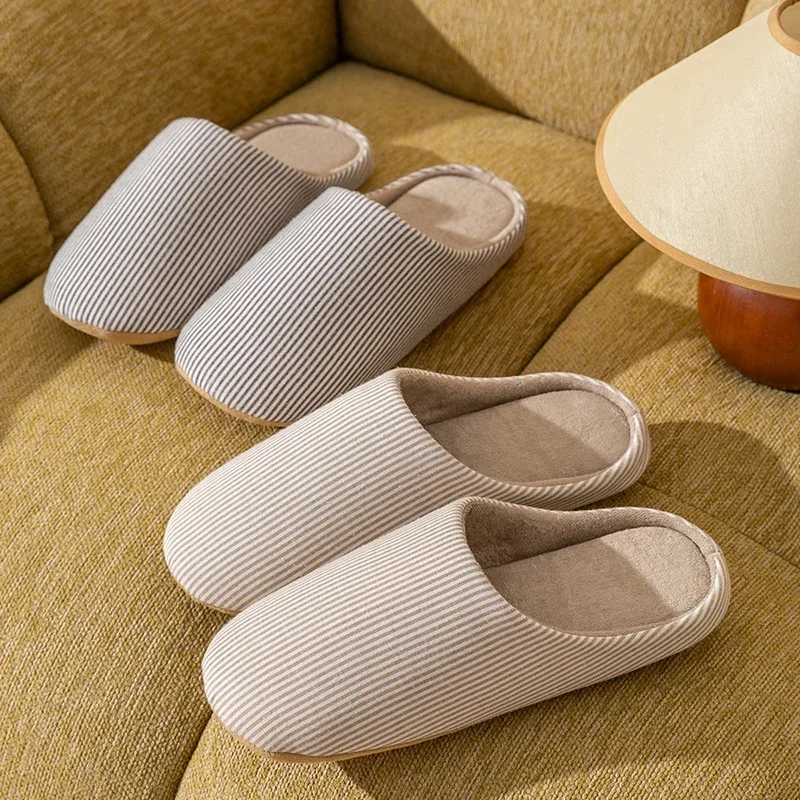 Unisex Home Slippers Soft Fur Slippers Warm Indoor Flat Slides Nonslip Couples Shoes Bedroom Light Slience Flats Autumn&Spring
Unisex Home Slippers Soft Fur Slippers Warm Indoor Flat Slides Nonslip Couples Shoes Bedroom Light Slience Flats Autumn&Spring