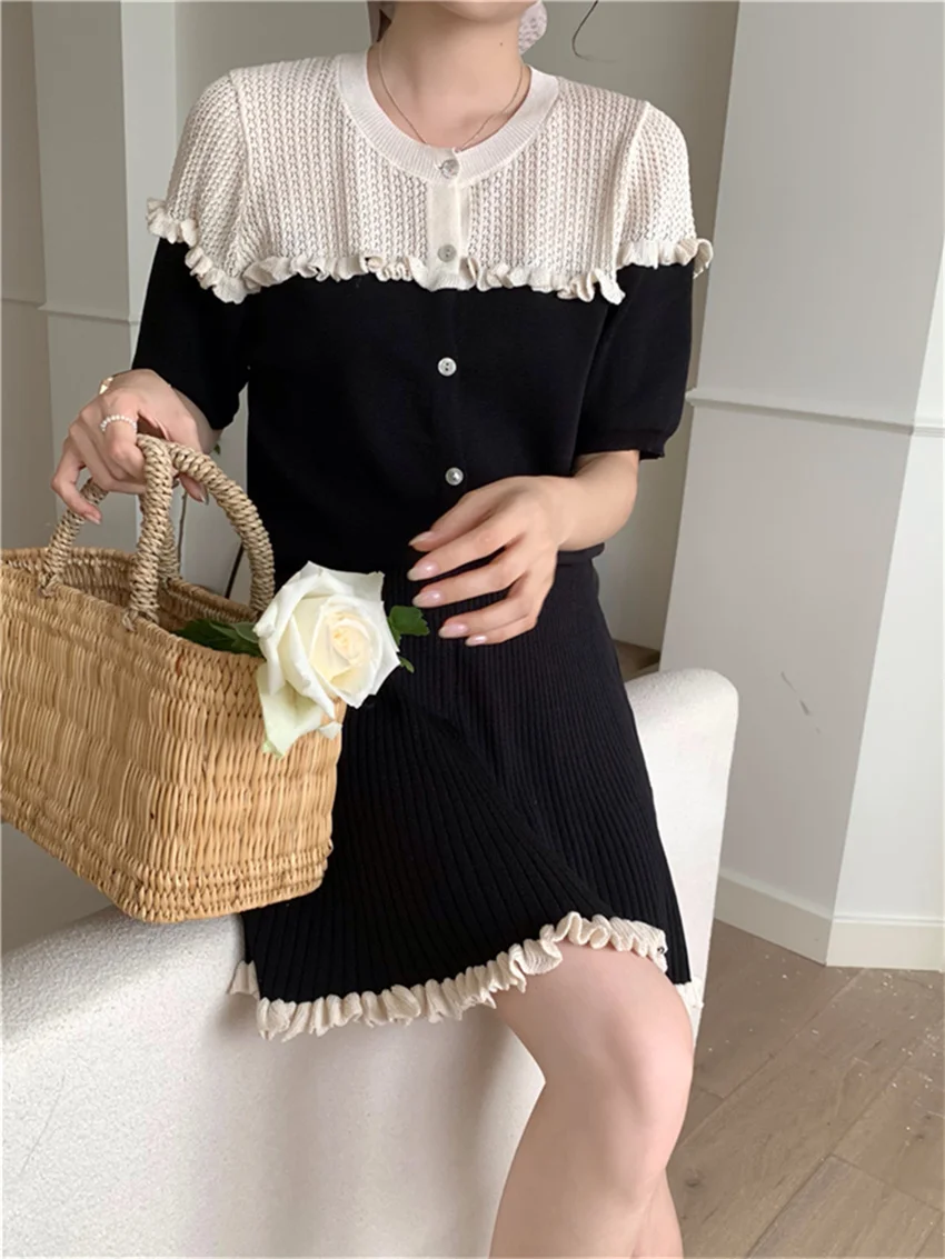 Alien Kitty Chic Autumn Gentle Suits Knitted Sweet Short Sleeve Sweaters Patchwork Slim Daily Elegant OL New Mini Skirts Sets
Alien Kitty Chic Autumn Gentle Suits Knitted Sweet Short Sleeve Sweaters Patchwork Slim Daily Elegant OL New Mini Skirts Sets