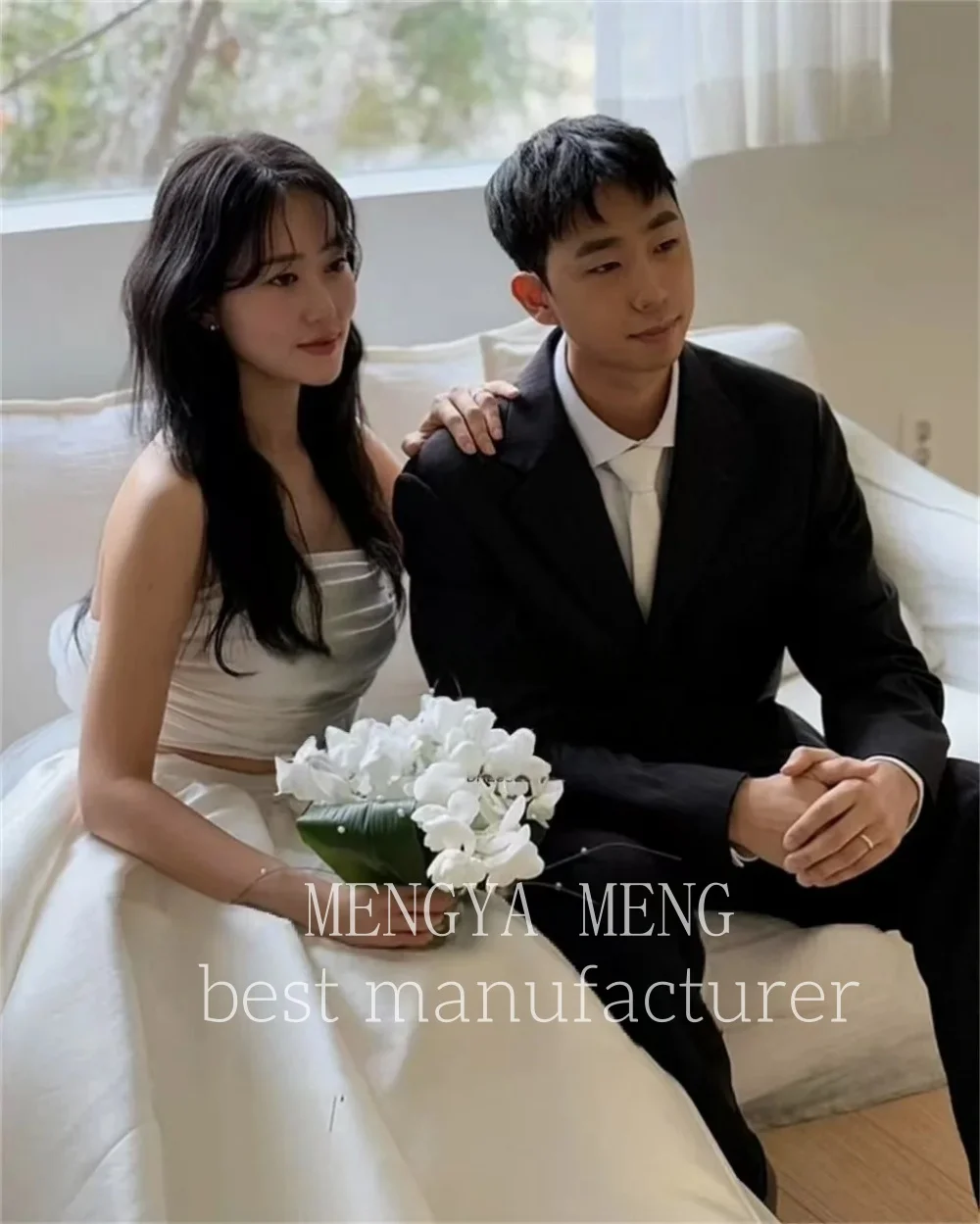 ZHUISHU 2 Pcs Strapless Top Korea Wedding Dresses Pleats Satin Bride Photos Shoot Party Dress Customized Corset Long Bridal Gown
ZHUISHU 2 Pcs Strapless Top Korea Wedding Dresses Pleats Satin Bride Photos Shoot Party Dress Customized Corset Long Bridal Gown