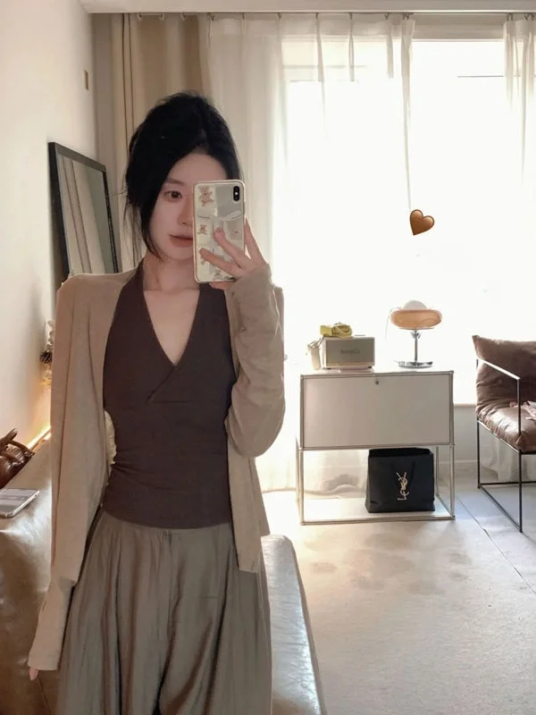 Elegant V-Neck Open Cardigan Casual Pants Set Comfortable Loose Style Three-Piece Women's Fashion Outfit Autumn Season
Elegant V-Neck Open Cardigan Casual Pants Set Comfortable Loose Style Three-Piece Women's Fashion Outfit Autumn Season
