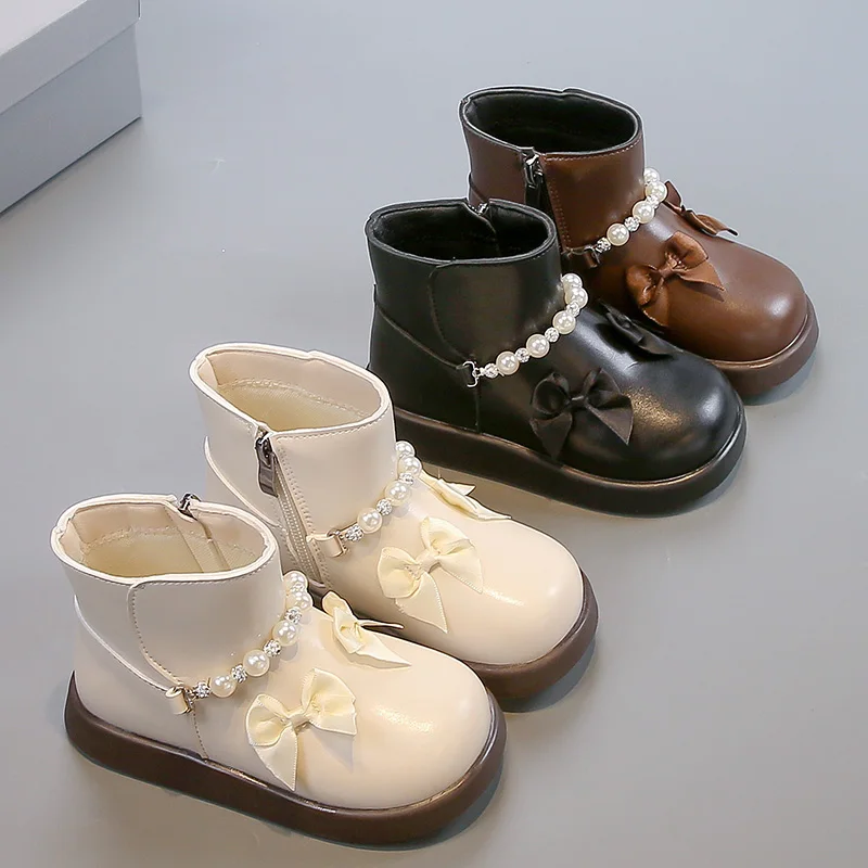 Элегантные модные короткие сапоги для девочек, детские повседневные ботильоны принцессы с милым бантом для свадебной вечеринки, детские кожаные ботинки на толстой подошве
Элегантные модные короткие сапоги для девочек, детские повседневные ботильоны принцессы с милым бантом для свадебной вечеринки, детские кожаные ботинки на толстой подошве