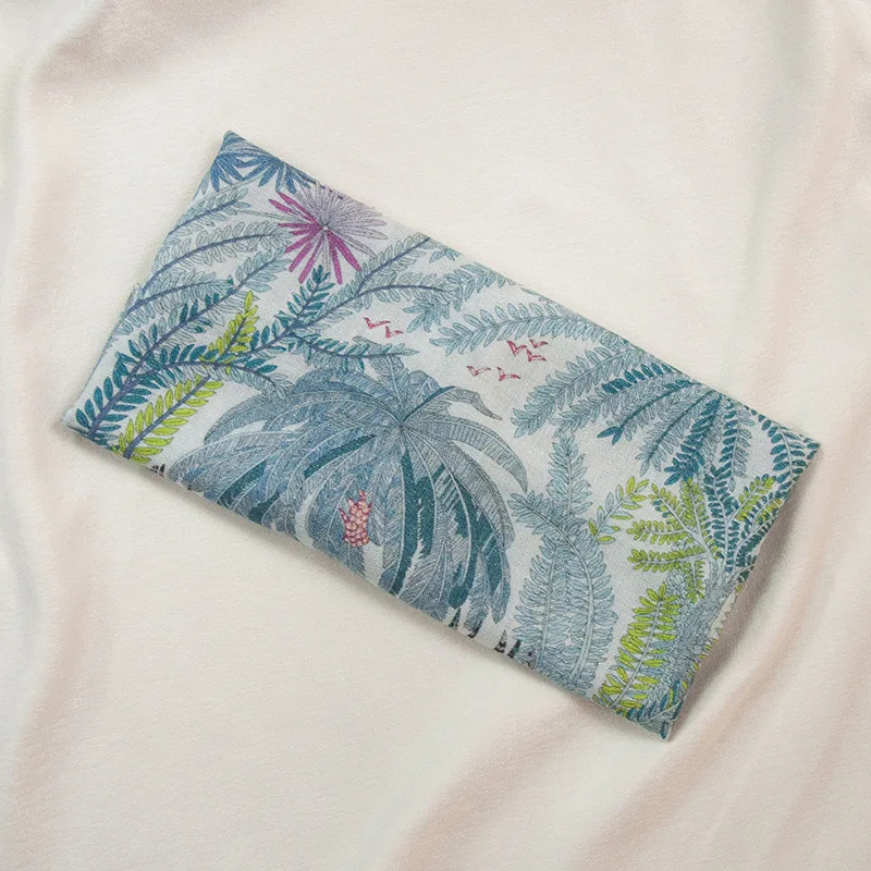 70% Wool 30% Silk Luxury Brand Woman Scarf Bohemian Blue Leaves Print Neck Scarves Ladies Silk Wool Neck Warmer
70% Wool 30% Silk Luxury Brand Woman Scarf Bohemian Blue Leaves Print Neck Scarves Ladies Silk Wool Neck Warmer