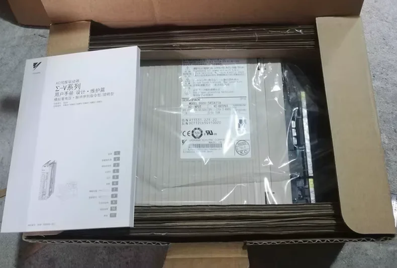 SGDH-15AE-OY Brand New Servo Drive,Fast shipping,SGDH 15AE OY 
SGDH-15AE-OY Brand New Servo Drive,Fast shipping,SGDH 15AE OY