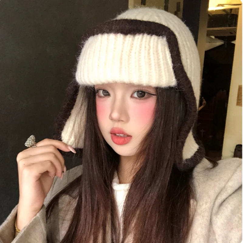 Корейский простой вязаный пуловер с цветными блоками, женская летающая шапка, зимняя уличная велосипедная теплая шапка-бомбер для защиты ушей для мужчин
Корейский простой вязаный пуловер с цветными блоками, женская летающая шапка, зимняя уличная велосипедная теплая шапка-бомбер для защиты ушей для мужчин