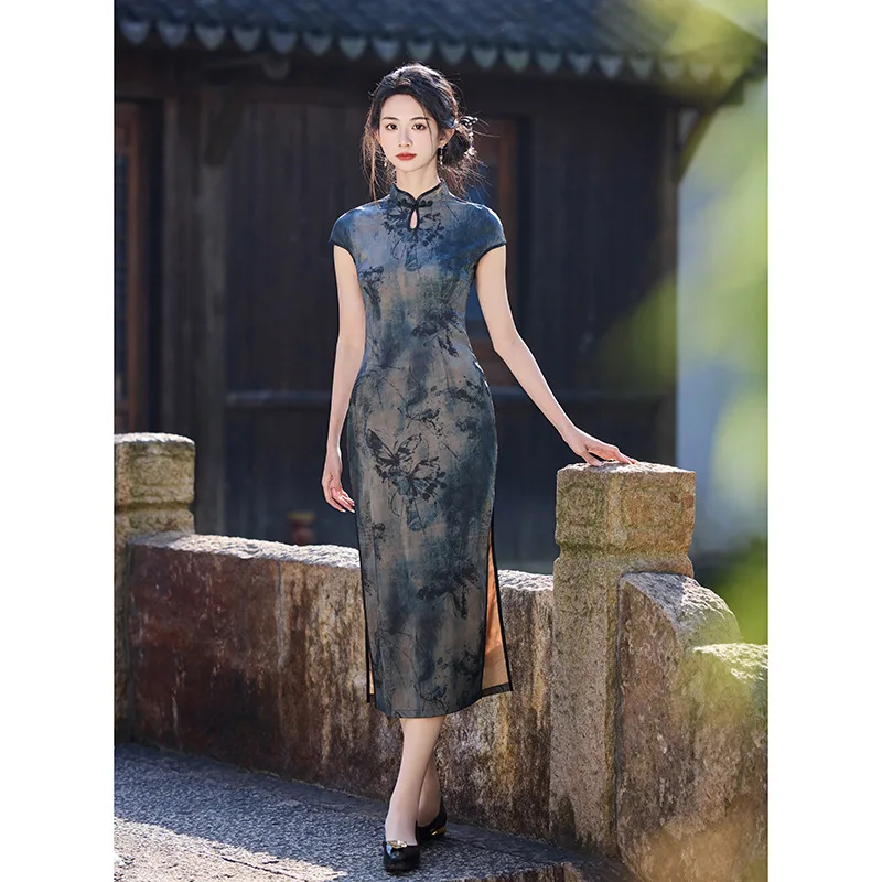 Cheongsam с улучшенным воротником в китайском стиле, летнее элегантное платье с короткими рукавами для женщин, повседневные вечерние платья
Cheongsam с улучшенным воротником в китайском стиле, летнее элегантное платье с короткими рукавами для женщин, повседневные вечерние платья