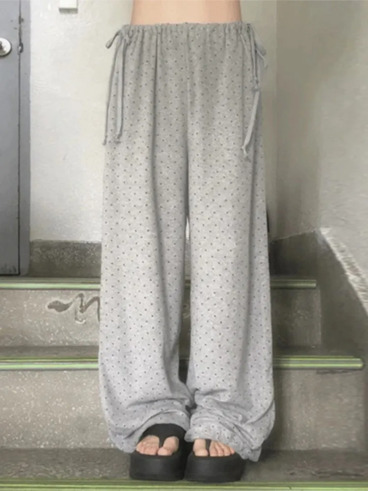 Women's Clothing Casual Polka-dot Lace-up Knitted Straight Loose Pants Simple Style All-match Contrast Temperament Commuting
Women's Clothing Casual Polka-dot Lace-up Knitted Straight Loose Pants Simple Style All-match Contrast Temperament Commuting