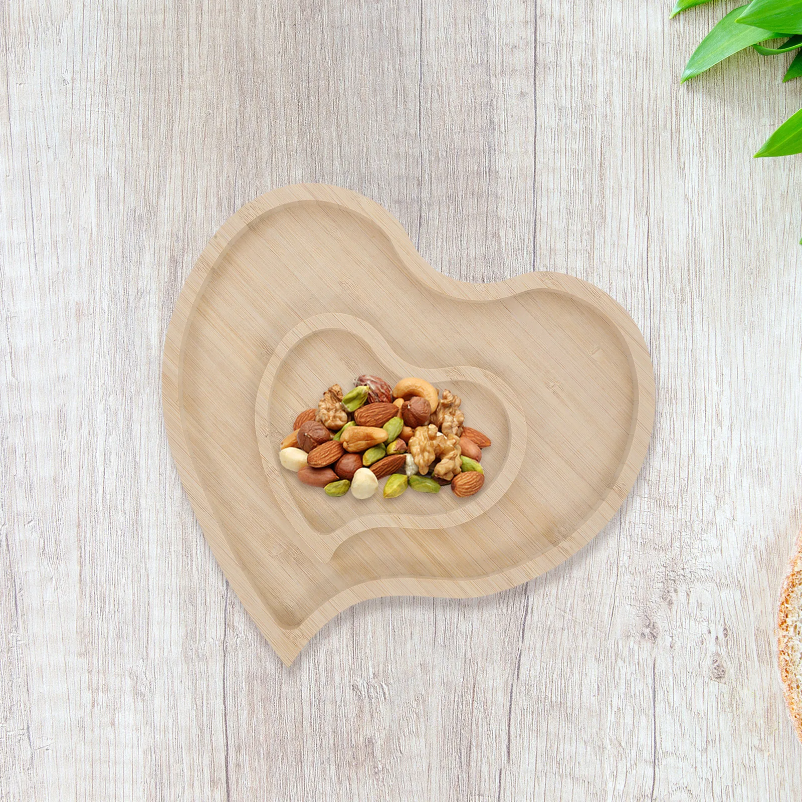 Heart Shaped Wooden Tray Rustic Solid Wood Snack Nuts Fruit Serving Platter Party Valentine's Day Decorative Food Serving Tray
Heart Shaped Wooden Tray Rustic Solid Wood Snack Nuts Fruit Serving Platter Party Valentine's Day Decorative Food Serving Tray