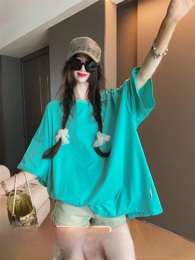 Модная цветная футболка с коротким рукавом для женщин, лето 2025, свободный крой, стройнящий эффект, универсальный дизайн, средней длины, с круглым вырезом
Модная цветная футболка с коротким рукавом для женщин, лето 2025, свободный крой, стройнящий эффект, универсальный дизайн, средней длины, с круглым вырезом