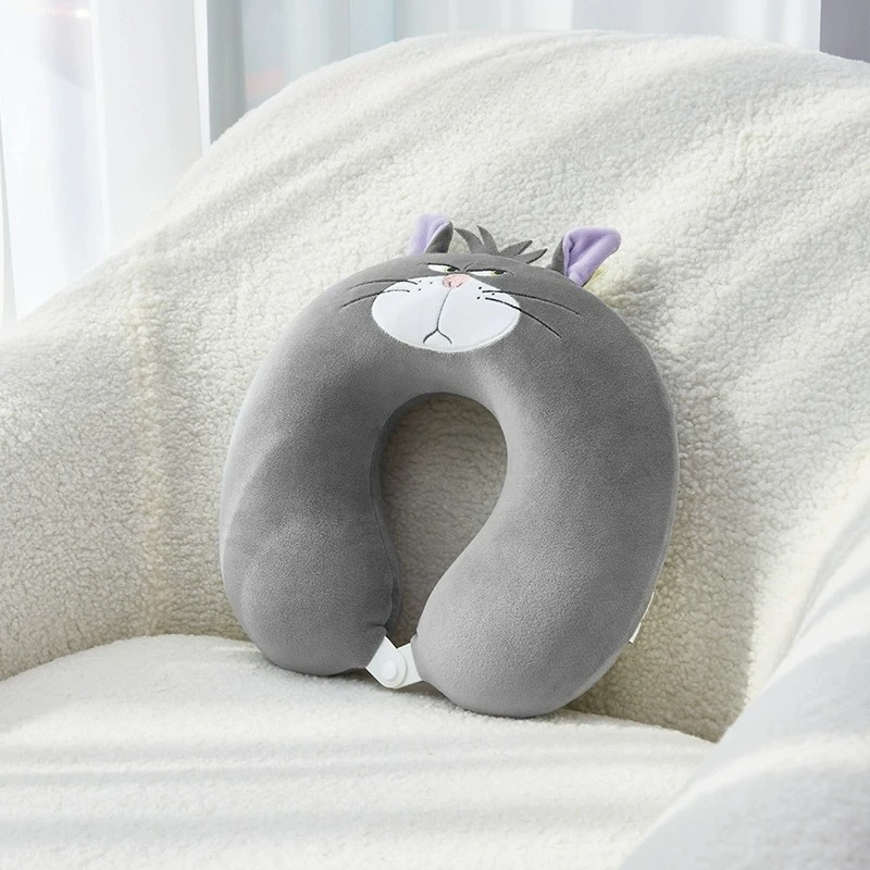 Disney A-Aristocats cute Lucifer U-shaped cervical vertebrae long-distance travel neck nap pillow portable cartoon
Disney A-Aristocats cute Lucifer U-shaped cervical vertebrae long-distance travel neck nap pillow portable cartoon