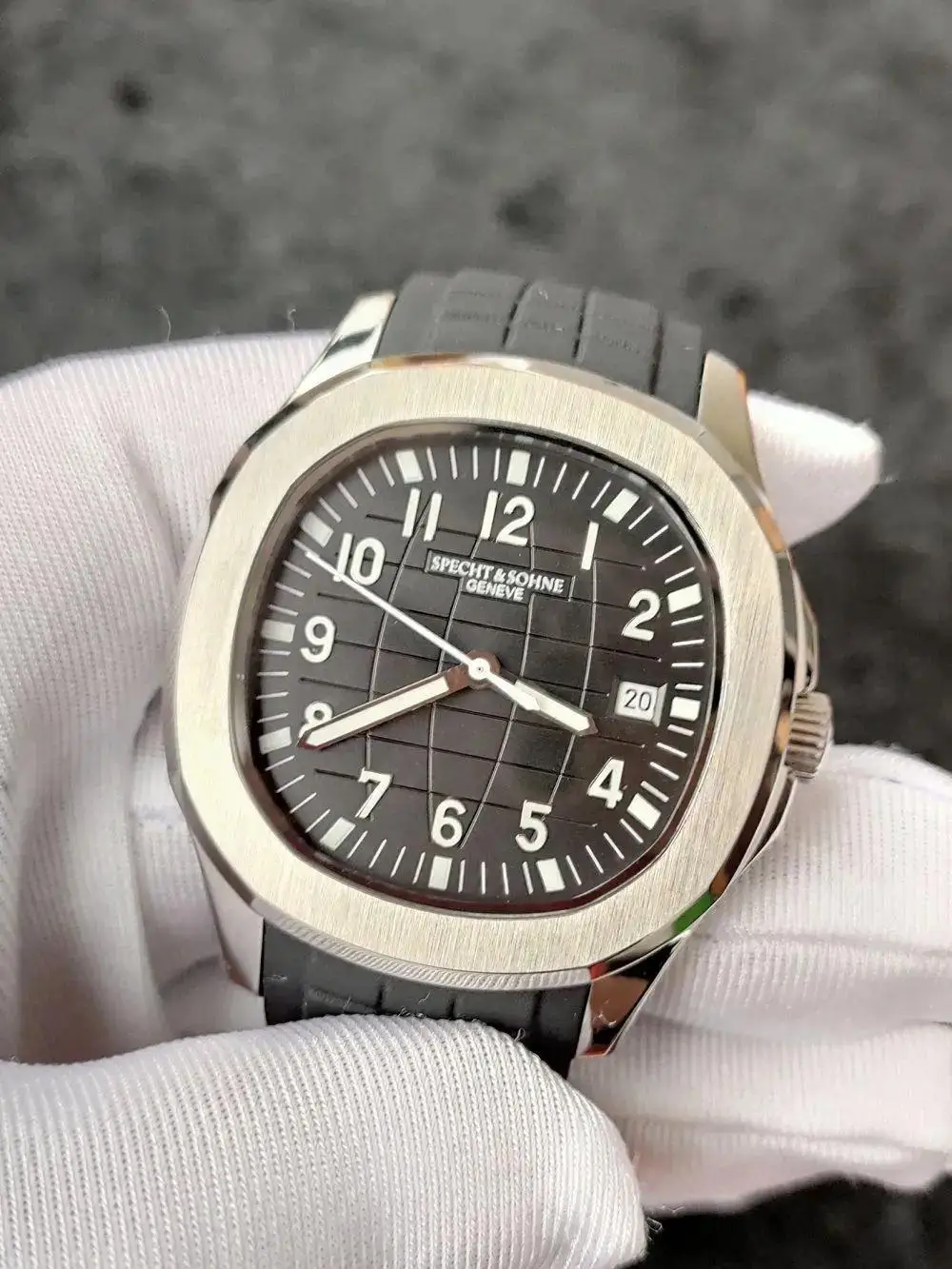 Новые мужские часы Specht & Sohne, механические часы, Япония Miyota 8215, Movt, розовое золото, нержавеющая сталь 5167, спортивные часы, водонепроницаемые
Новые мужские часы Specht & Sohne, механические часы, Япония Miyota 8215, Movt, розовое золото, нержавеющая сталь 5167, спортивные часы, водонепроницаемые