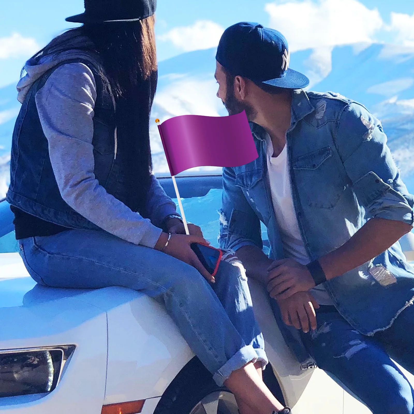 100Pcs White Plastic Flag Poles Durable Golden Round Head Holders for Special Days Flag Poles Outdoor Flags Stands
100Pcs White Plastic Flag Poles Durable Golden Round Head Holders for Special Days Flag Poles Outdoor Flags Stands