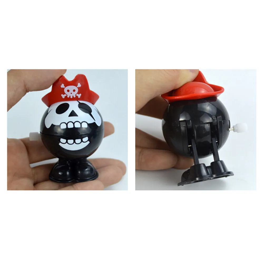 Skull Pirate Chattering Teeth Wind Up Halloween Novelty Plaything Black Durable Gothic Design Holiday Gift Wind Up Toys
Skull Pirate Chattering Teeth Wind Up Halloween Novelty Plaything Black Durable Gothic Design Holiday Gift Wind Up Toys
