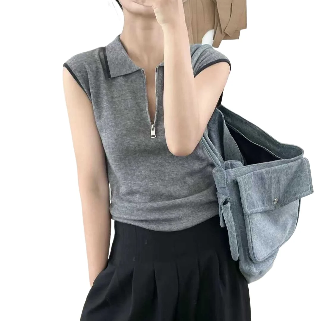 Spring and Summer 2026 New Personality Temperament Versatile Lapel Zipper Sleeveless Ultra-fine Wool Knitted Thin Outer Vest
Spring and Summer 2026 New Personality Temperament Versatile Lapel Zipper Sleeveless Ultra-fine Wool Knitted Thin Outer Vest