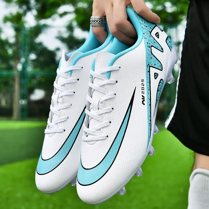 Легкие футбольные бутсы до щиколотки TF/FG 2025 года, футбольные бутсы для мальчиков, уличные противоскользящие профессиональные тренировочные кроссовки для травы, удобные
Легкие футбольные бутсы до щиколотки TF/FG 2025 года, футбольные бутсы для мальчиков, уличные противоскользящие профессиональные тренировочные кроссовки для травы, удобные