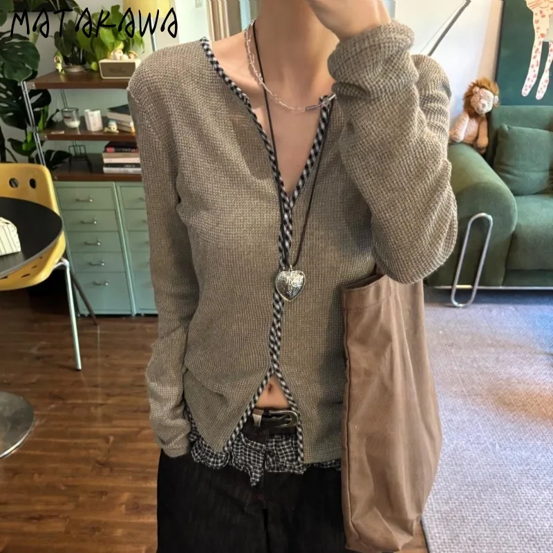 Matakawa Autumn Winter Clothes Woman Sweaters Plaid V Neck Korean Fashion Y2k Pullovers Vintage Grunge Loose Pull Femme
Matakawa Autumn Winter Clothes Woman Sweaters Plaid V Neck Korean Fashion Y2k Pullovers Vintage Grunge Loose Pull Femme