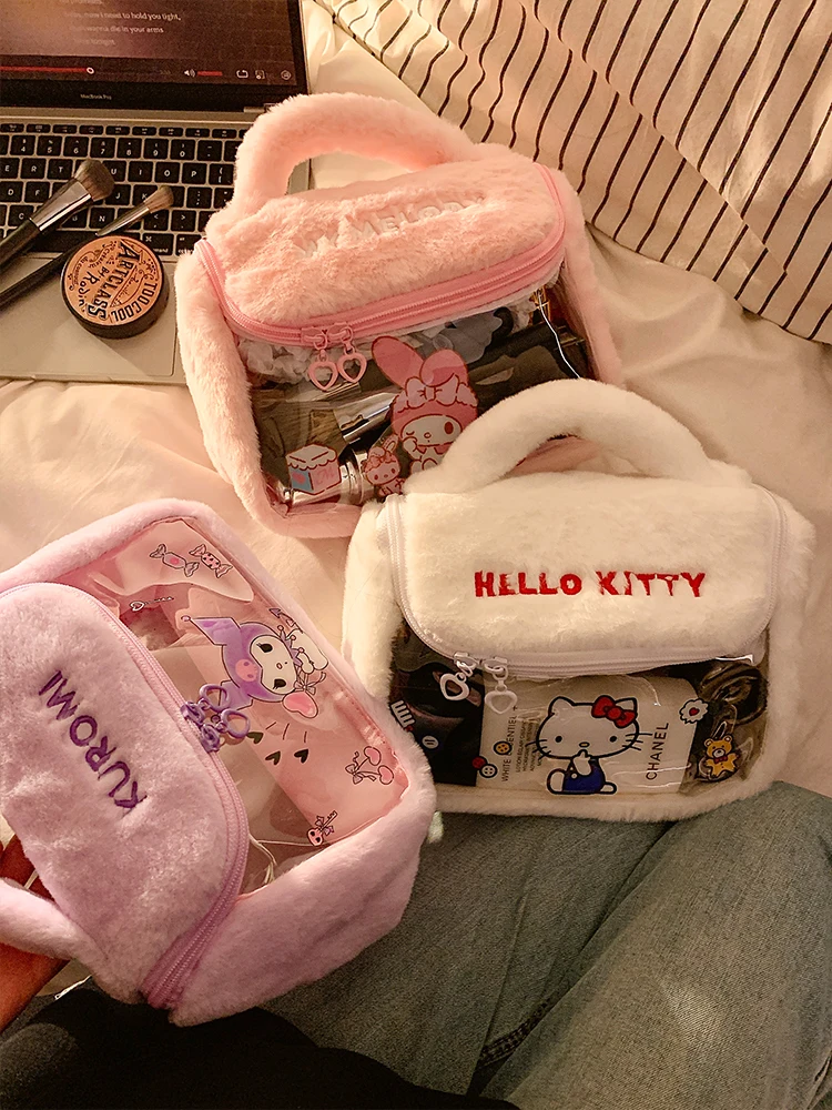 Xiuya Hello Kitty Handbags for Women Cute Plush Casual Transparent Cosmetic Bag Portable Travel Fashion Luxury Female Kawaii Bag
Xiuya Hello Kitty Handbags for Women Cute Plush Casual Transparent Cosmetic Bag Portable Travel Fashion Luxury Female Kawaii Bag