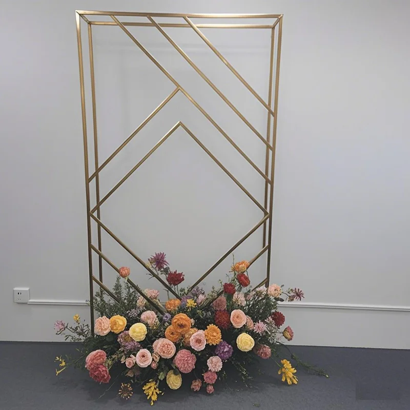 Wedding gilded iron screen party banquet background props rectangular arch stage gold geometric frame
Wedding gilded iron screen party banquet background props rectangular arch stage gold geometric frame