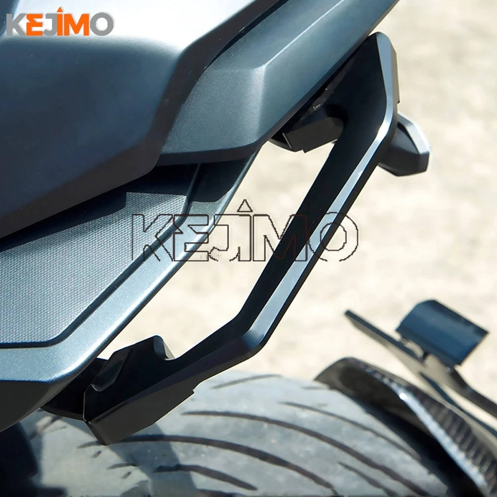 Motorcycle Rear Passenger Seat Handle Armrest Grab Bar Hand Rail Fits FOR HONDA CB650R CBR650R CB 650R CBR650 R 2018 2019 2020
Motorcycle Rear Passenger Seat Handle Armrest Grab Bar Hand Rail Fits FOR HONDA CB650R CBR650R CB 650R CBR650 R 2018 2019 2020