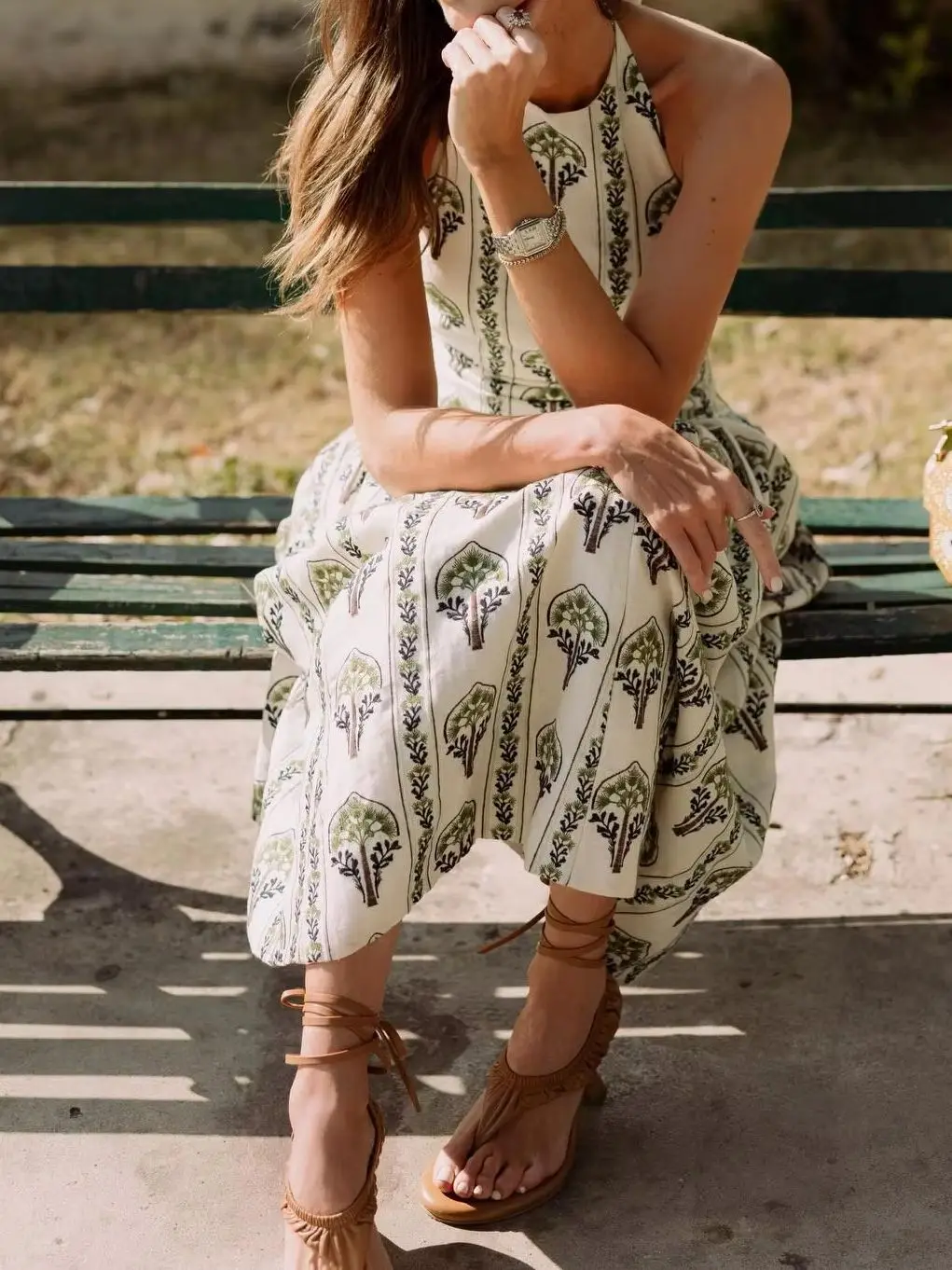 Backless Women's Linen Maxi Dress Green Embroidery Halter O-Neck Sleeveless Pearl Decoration High Waist Holiday Robe
Backless Women's Linen Maxi Dress Green Embroidery Halter O-Neck Sleeveless Pearl Decoration High Waist Holiday Robe