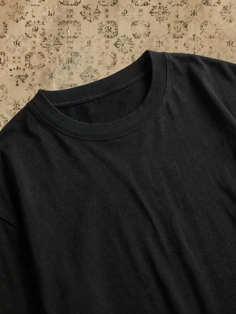 Men Solid Color Round Neck Short Sleeve T-Shirt
Men Solid Color Round Neck Short Sleeve T-Shirt