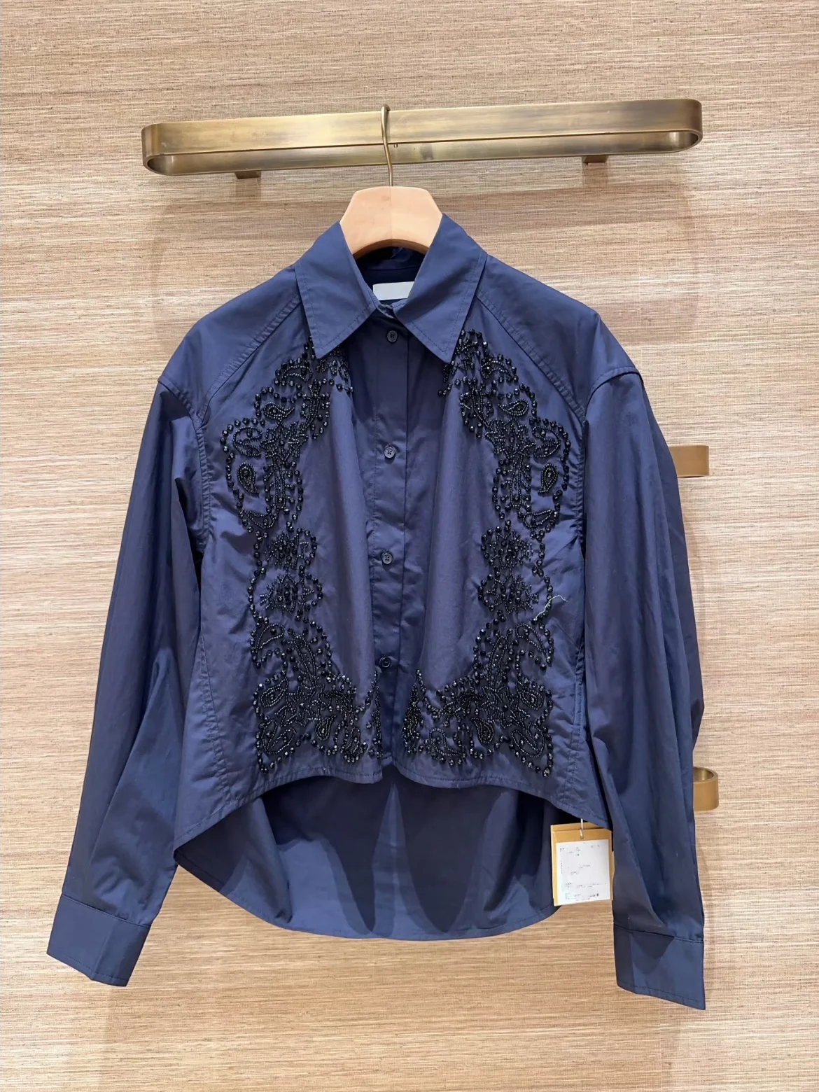 Heavy Du Rivet Decorated ort Front Long Ba Deep Blue irt Casual Sle Loose Fit Cotton Long Sve Women's irt
Heavy Du Rivet Decorated ort Front Long Ba Deep Blue irt Casual Sle Loose Fit Cotton Long Sve Women's irt