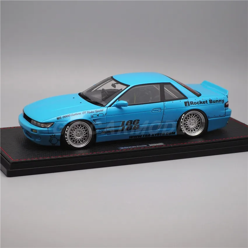 IG 1:18 Rocket Bunny S13 V1 Blue IG1129 JDM Simulation Limited Edition Resin Metal Static Car Model Toy Gift
IG 1:18 Rocket Bunny S13 V1 Blue IG1129 JDM Simulation Limited Edition Resin Metal Static Car Model Toy Gift