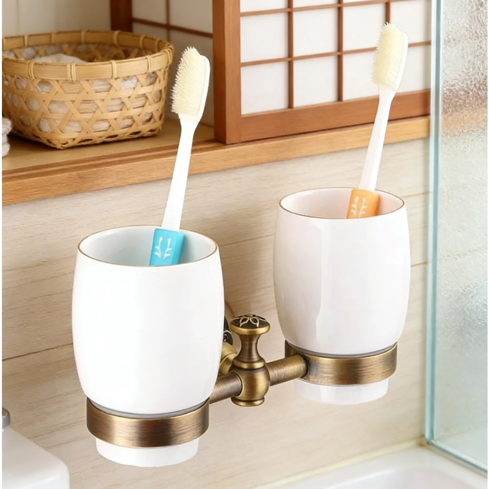Настенная фурнитура для ванной комнаты, держатель для зубных щеток из старинной латуни
Настенная фурнитура для ванной комнаты, держатель для зубных щеток из старинной латуни