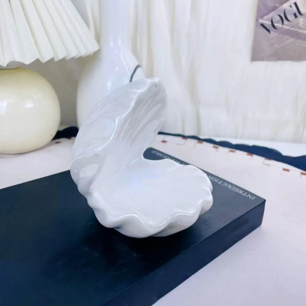 Simple Ins Shell Jewelry Plate Handicraft Unique Jewelry Storage Plate Small Earring Display Tray Sundry Storage
Simple Ins Shell Jewelry Plate Handicraft Unique Jewelry Storage Plate Small Earring Display Tray Sundry Storage