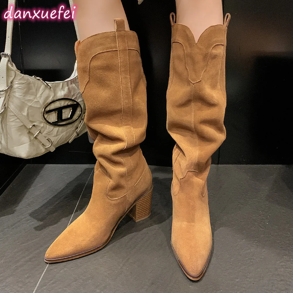 danxuefei women's natural suede leather 7cm thick high heel pointed toe slip-on knee high boots elegant ladies long winter boots
danxuefei women's natural suede leather 7cm thick high heel pointed toe slip-on knee high boots elegant ladies long winter boots