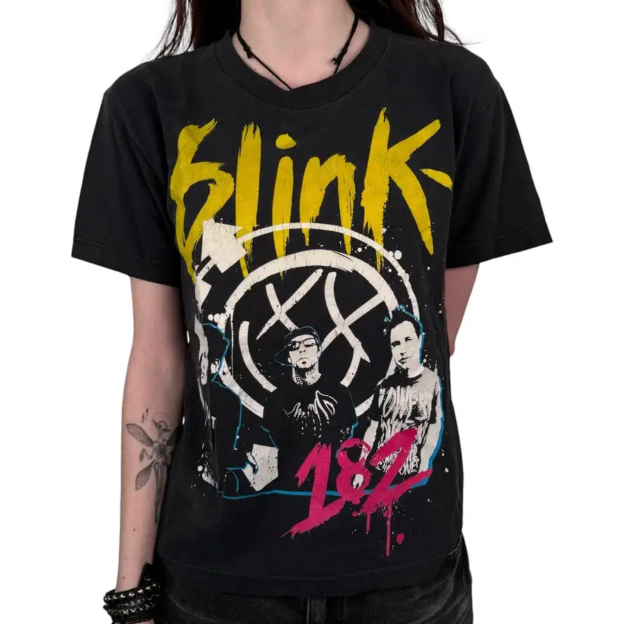 2009 Blink-182 Shirt Peripheral Pattern Printing Summer Luxury Brand Cotton Men's and Women's T-Shirt Short Sleeve
2009 Blink-182 Shirt Peripheral Pattern Printing Summer Luxury Brand Cotton Men's and Women's T-Shirt Short Sleeve