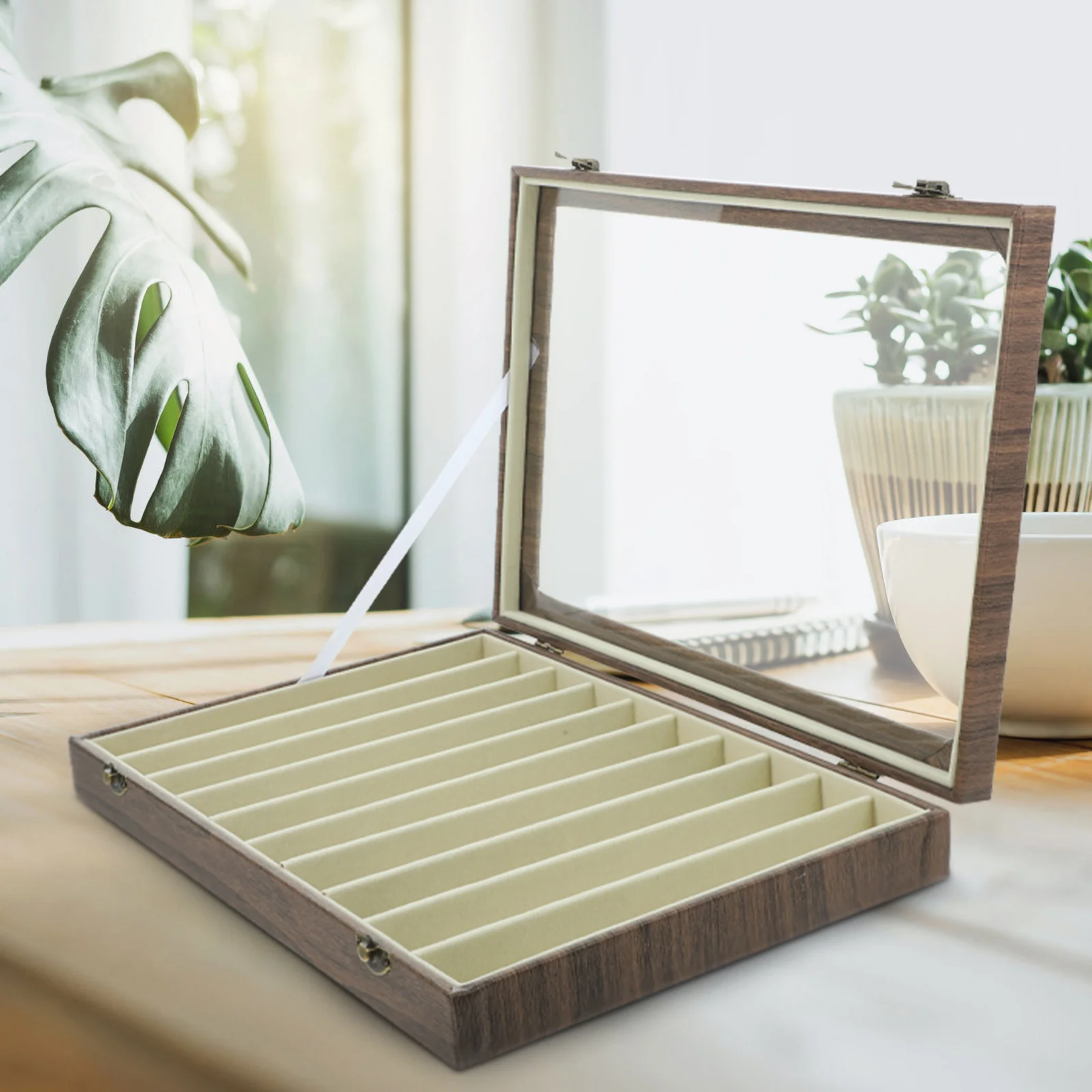 Glass Lid Jewelry Box Necklace Organizer Necklace Bracelet Tray Jewelry Display Case Storage Organizer Ring Displays for Selling
Glass Lid Jewelry Box Necklace Organizer Necklace Bracelet Tray Jewelry Display Case Storage Organizer Ring Displays for Selling