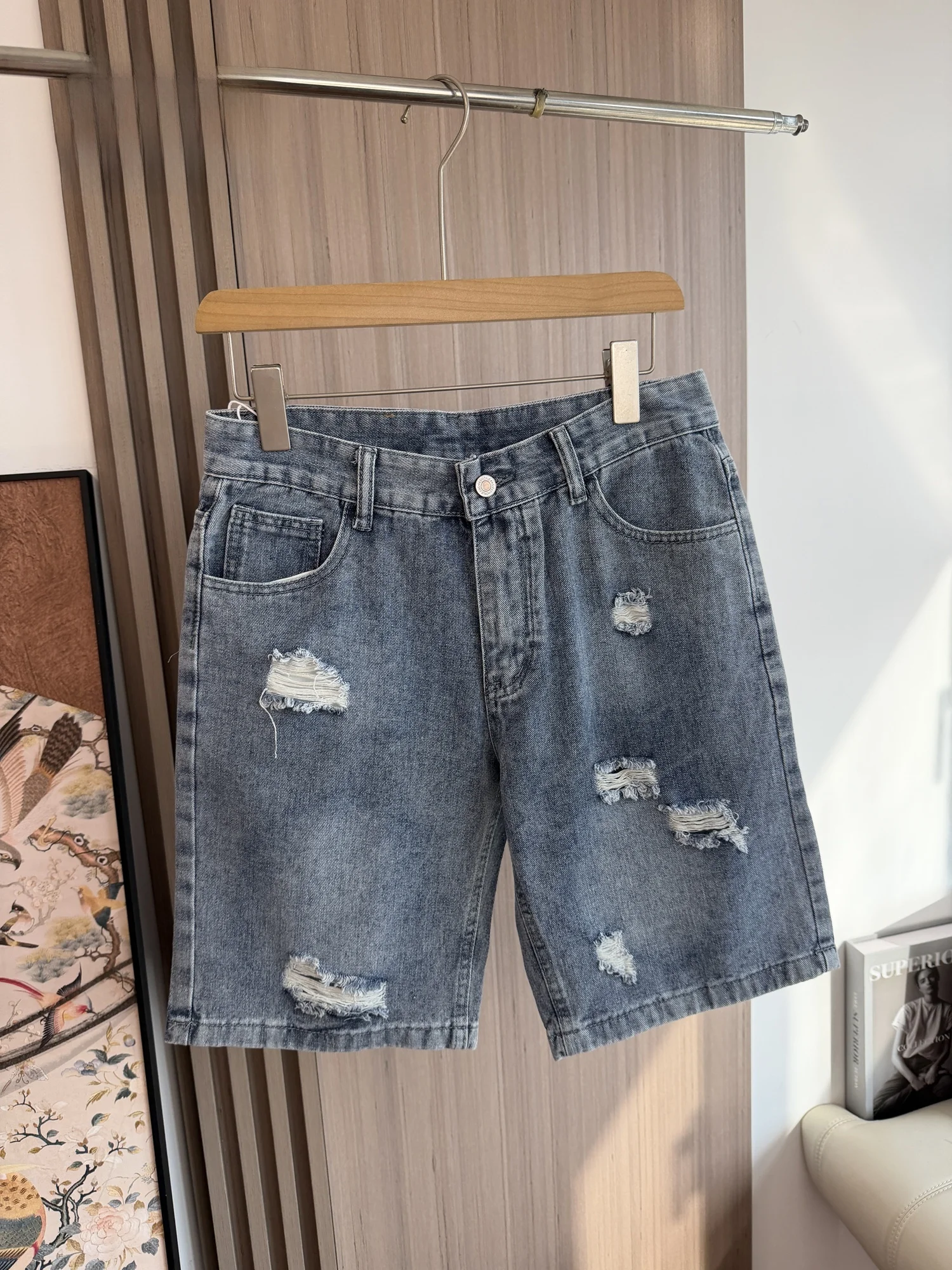 Street Style Cool Vintage Washed Loose Straight Leg Five-Quarter Men's Jeans Casual Youth Summer Denim Shorts Trendy Pure Color
Street Style Cool Vintage Washed Loose Straight Leg Five-Quarter Men's Jeans Casual Youth Summer Denim Shorts Trendy Pure Color