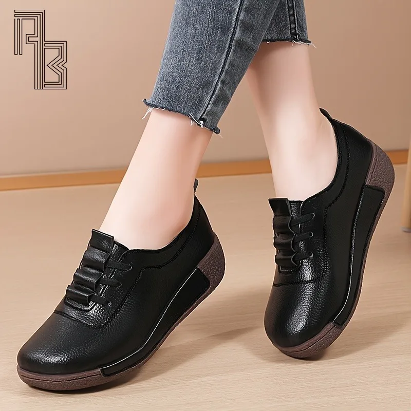 Новая женская обувь Four Seasons, модные и универсальные туфли из мягкой кожи на толстой подошве, нескользящие повседневные большие туфли
Новая женская обувь Four Seasons, модные и универсальные туфли из мягкой кожи на толстой подошве, нескользящие повседневные большие туфли