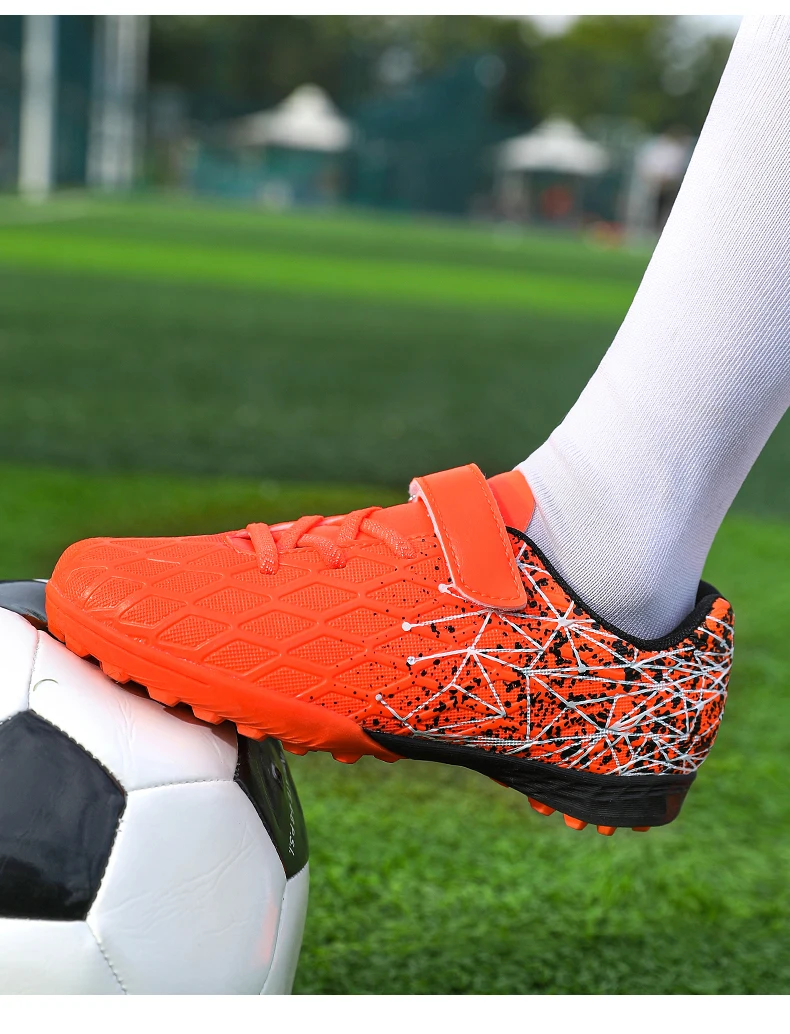 Professional Competition Football Cleats Thick Shockproof Outsole Strong Ground Grip Wear Resistant Men Athletic Shoes
Professional Competition Football Cleats Thick Shockproof Outsole Strong Ground Grip Wear Resistant Men Athletic Shoes