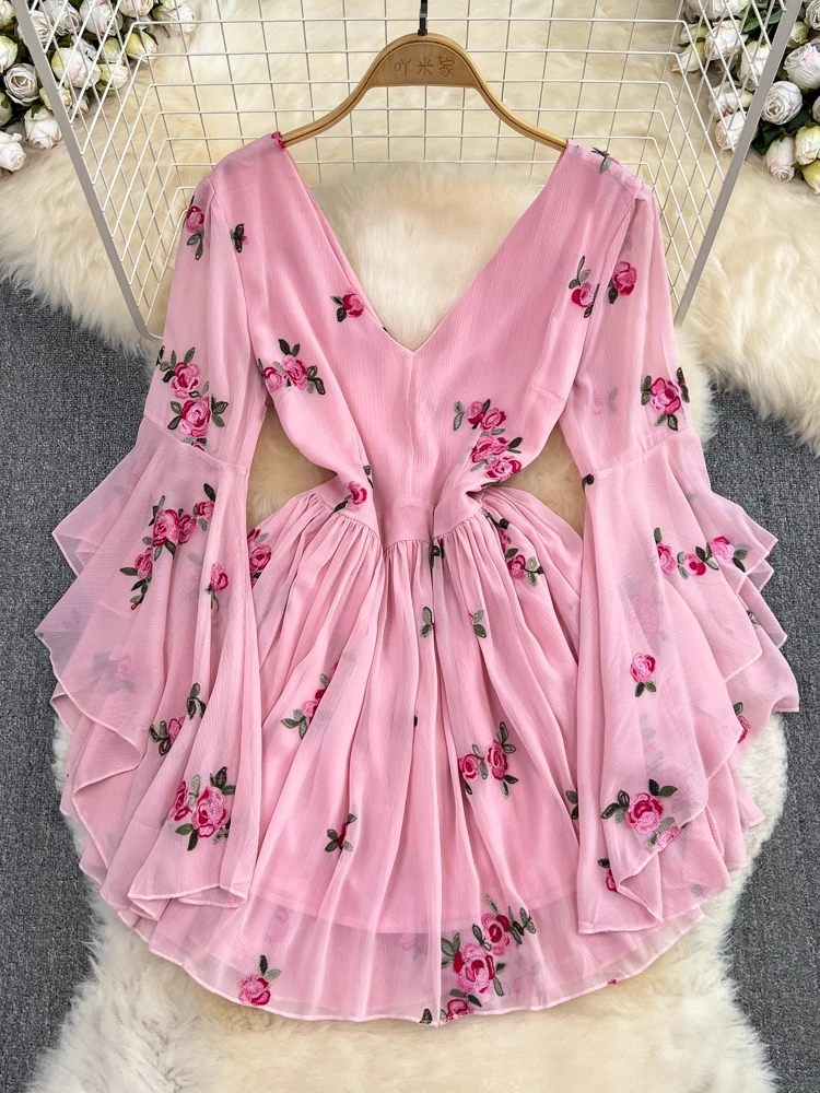 Ele V-ne Embroidered Flower Bell Sve Slimming A-line Dr Spring Autumn High Waist Korean Sle Long Sve Midi Dr
Ele V-ne Embroidered Flower Bell Sve Slimming A-line Dr Spring Autumn High Waist Korean Sle Long Sve Midi Dr
