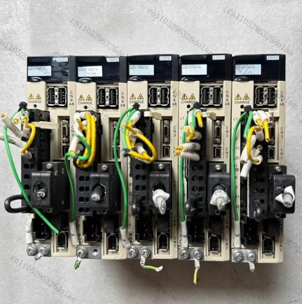 1pcs Servo driver SGDV-1R6A11A test OK
1pcs Servo driver SGDV-1R6A11A test OK