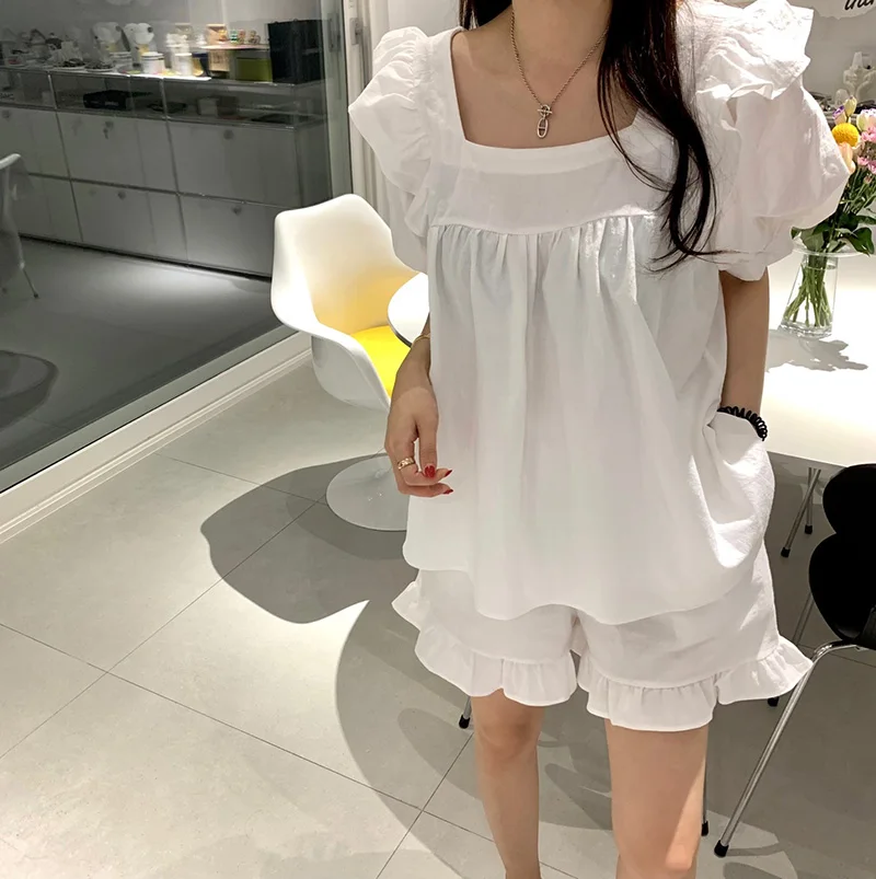 Sweet Short Sleeve Shirt And High Waist Wide Leg Pants Sleepwear Set Cotton Loose Fit Slimming Thin Design Summer Trend
Sweet Short Sleeve Shirt And High Waist Wide Leg Pants Sleepwear Set Cotton Loose Fit Slimming Thin Design Summer Trend