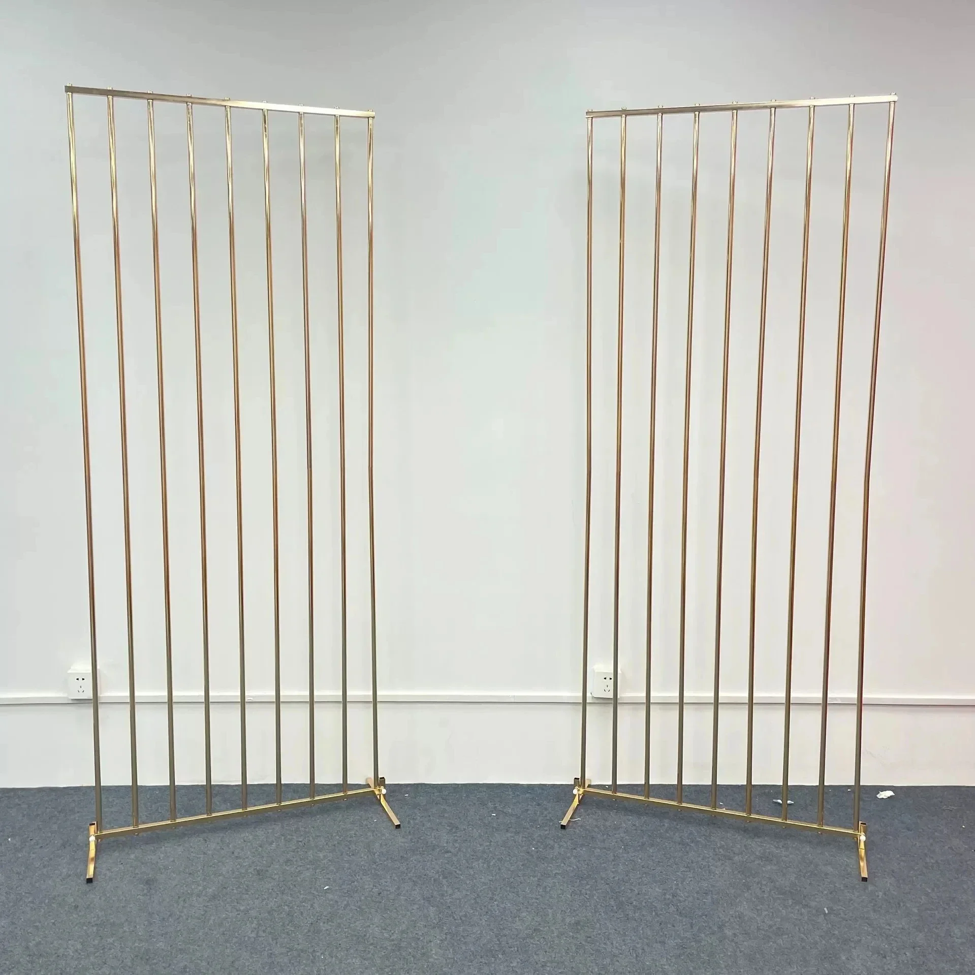 2 шт. новый свадебный реквизит железная линия экран арка свадебная сцена сценический фон макет украшения украшения
2 шт. новый свадебный реквизит железная линия экран арка свадебная сцена сценический фон макет украшения украшения