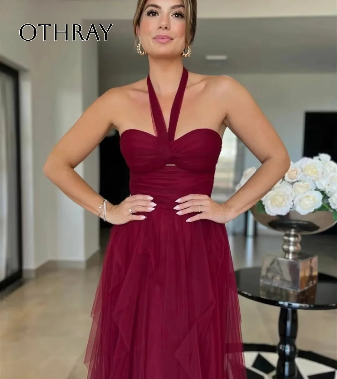 Women's Halter Long Prom Dresses for Wedding Floor Length Formal Dress with Pleated Tulle Open Back A-line Evening Party Gowns
Women's Halter Long Prom Dresses for Wedding Floor Length Formal Dress with Pleated Tulle Open Back A-line Evening Party Gowns