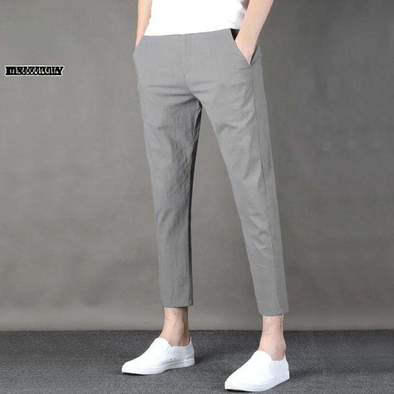 Мужские повседневные брюки 7/8 длины, летние, новые, модные, длинные, молодежные, тонкие, с карманами, для энергичных личностей
Мужские повседневные брюки 7/8 длины, летние, новые, модные, длинные, молодежные, тонкие, с карманами, для энергичных личностей