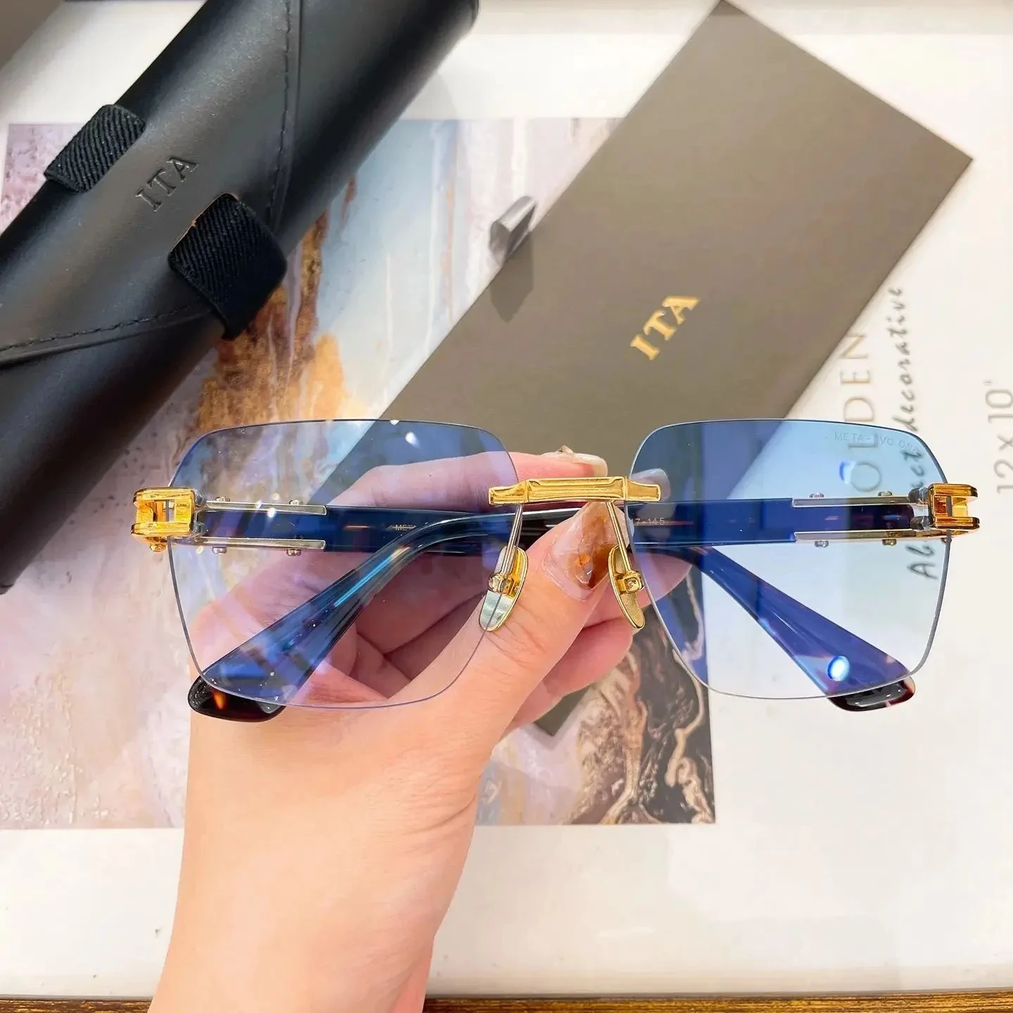 Newest Brand Women Men Sunglasses Top Quality Acetate Frame Gradient Boundless For Unisex Eyeglasses ADITA META-EVO ONE DTS147
Newest Brand Women Men Sunglasses Top Quality Acetate Frame Gradient Boundless For Unisex Eyeglasses ADITA META-EVO ONE DTS147