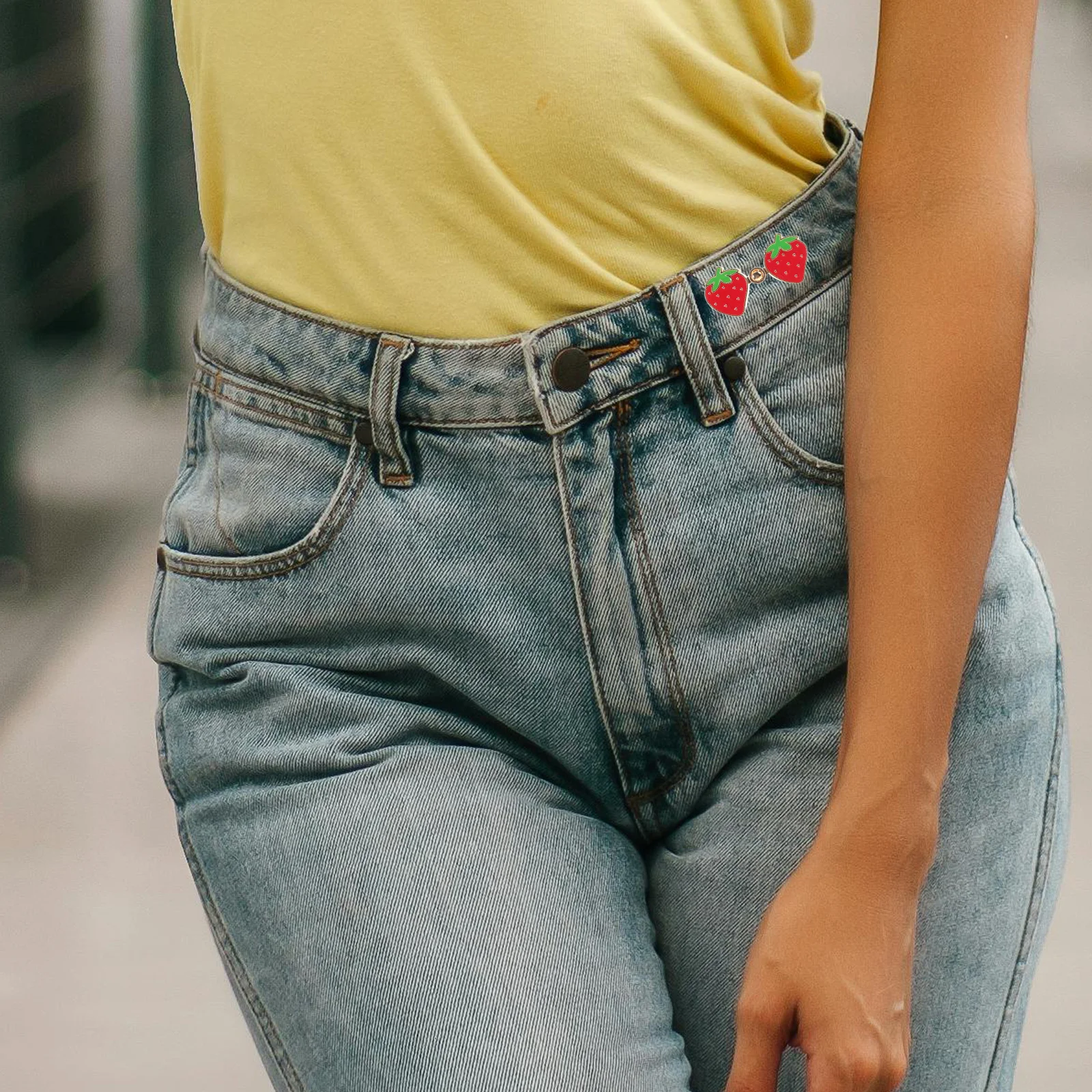 1Set Strawberry Button Pins Waist Tightener Instant Adjustable Jeans Clip Pant Clips Replacement Strawberry Accessories Women
1Set Strawberry Button Pins Waist Tightener Instant Adjustable Jeans Clip Pant Clips Replacement Strawberry Accessories Women