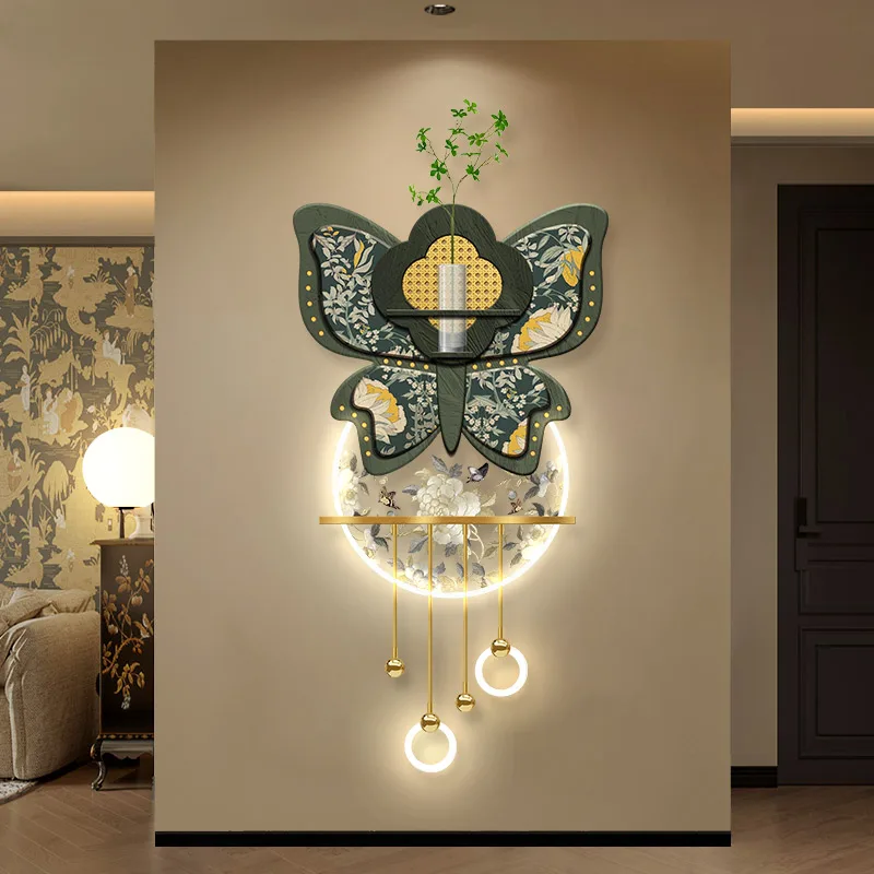 Mid ancient style butterfly entrance decorative light painting. At the end of the corridor, there is a vintage new wall lamp han
Mid ancient style butterfly entrance decorative light painting. At the end of the corridor, there is a vintage new wall lamp han