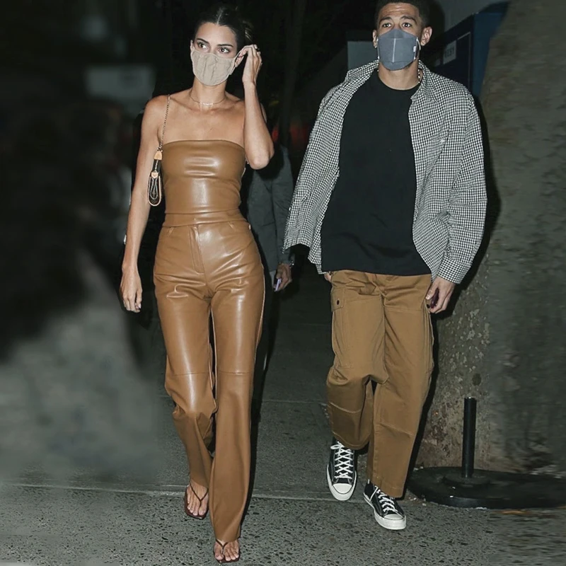 Fashionable Ultra-Hot Kendall Camel Leather Pants Women's Spring Autumn Style PU Leather Tube Top Set Women's Ensemble
Fashionable Ultra-Hot Kendall Camel Leather Pants Women's Spring Autumn Style PU Leather Tube Top Set Women's Ensemble