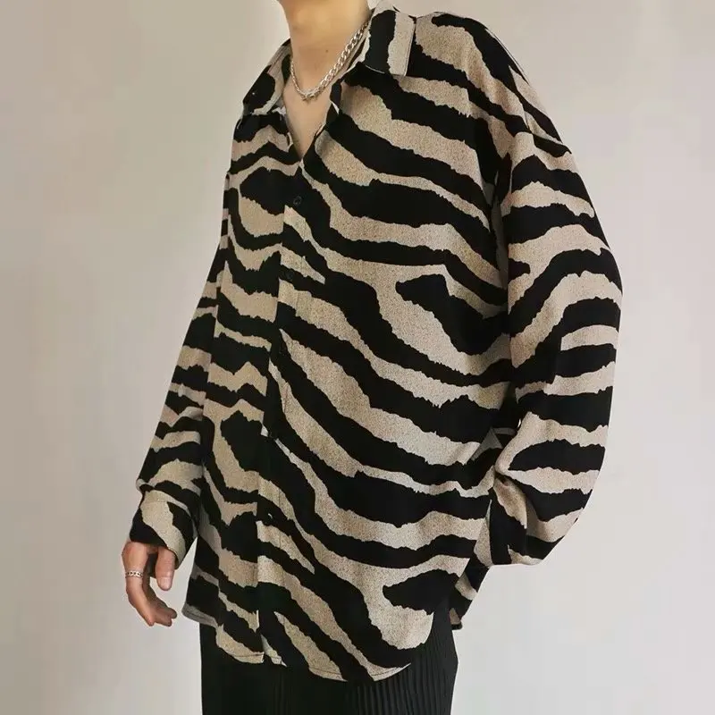 Spring Summer Men's Long Sleeve Loose Fit Zebra Print Chiffon Shirt Drapey Lightweight Luxury Vintage Floral Patterned Shirt
Spring Summer Men's Long Sleeve Loose Fit Zebra Print Chiffon Shirt Drapey Lightweight Luxury Vintage Floral Patterned Shirt