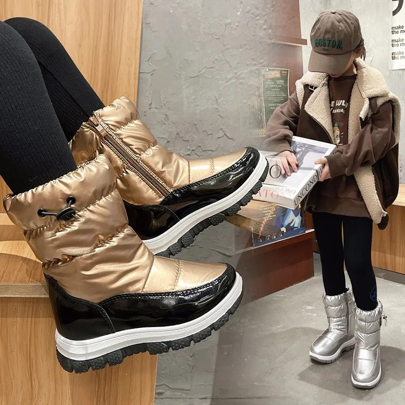 2025 Winter Kids Waterproof Glossy Snow Boots, Thermal Fleece-Lined Anti-Slip Cotton Boots for Big Boys & Girls, High-Top Winter
2025 Winter Kids Waterproof Glossy Snow Boots, Thermal Fleece-Lined Anti-Slip Cotton Boots for Big Boys & Girls, High-Top Winter